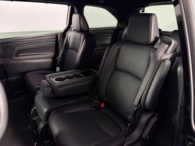 Used 2025 Honda Odyssey Sport-L image 16