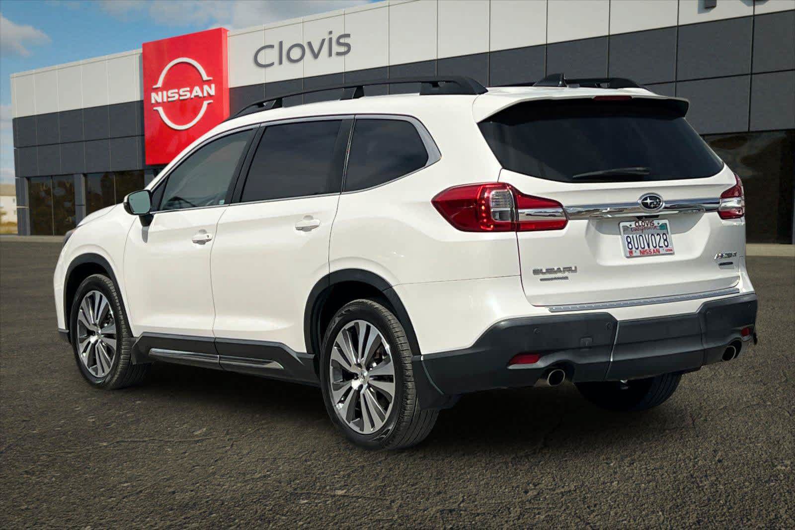 Used 2021 Subaru Ascent Limited w/ Technology Package AWD/4WD image 7