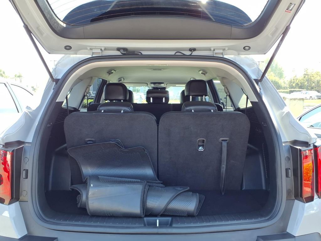 Certified 2022 Kia Sorento S image 24