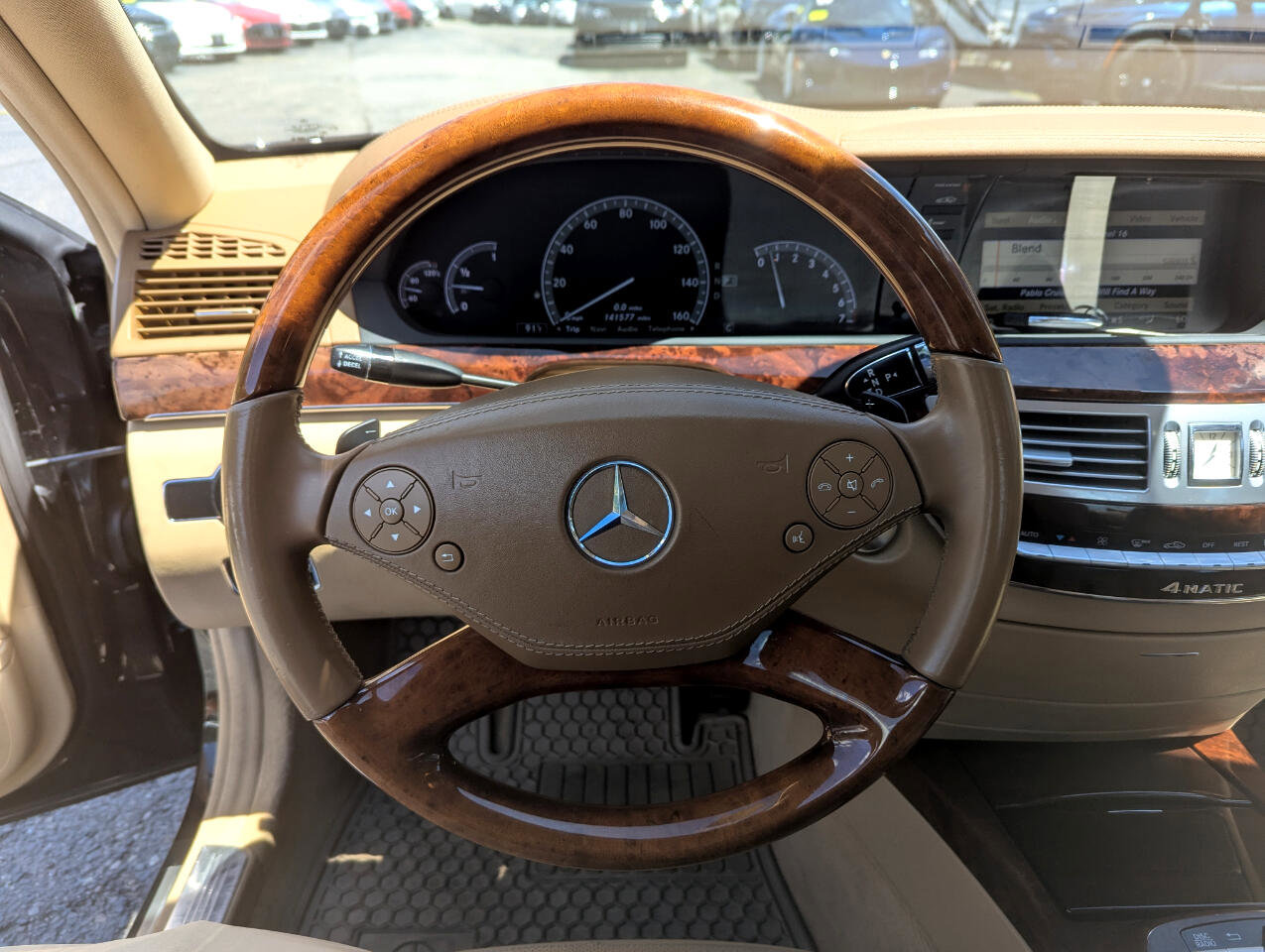 Used 2010 Mercedes-Benz S 550 4MATIC image 15