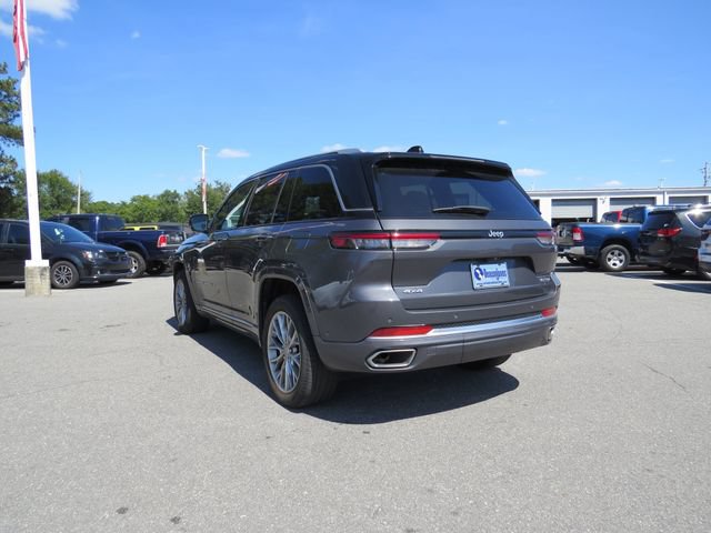 Used 2022 Jeep Grand Cherokee Summit w/ Luxury Tech Group V AWD/4WD image 5