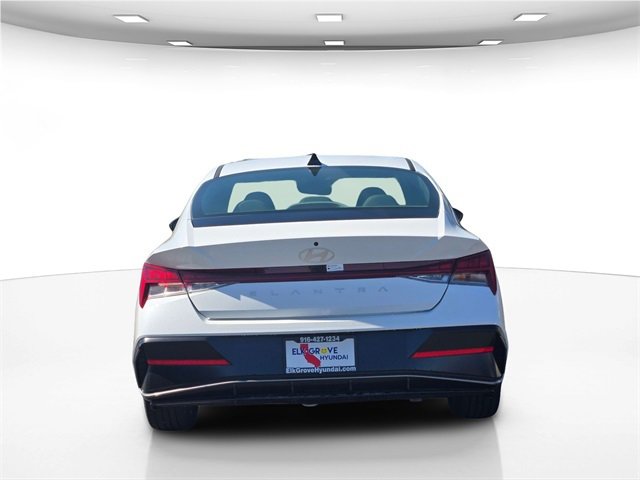 New 2025 Hyundai Elantra SEL w/ Cargo Package image 8