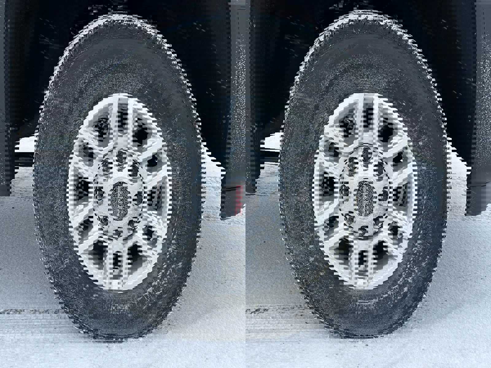 New 2026 GMC Sierra 2500 SLE w/ SLE Convenience Package image 9