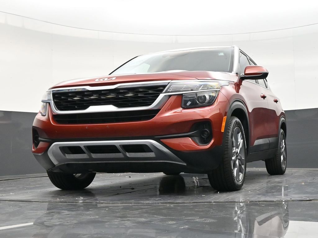 Used 2023 Kia Seltos S FWD image 28