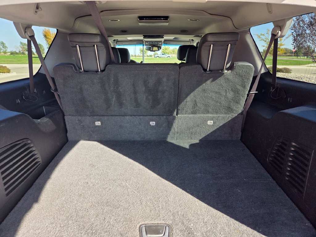 Used 2015 Cadillac Escalade ESV Luxury AWD/4WD image 41