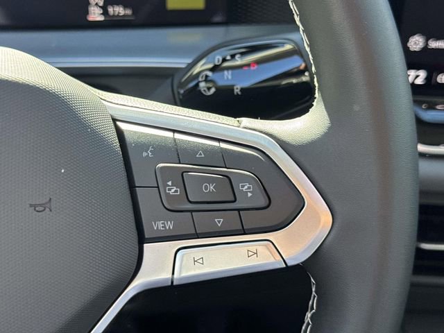 New 2026 Volkswagen Tiguan SE image 18