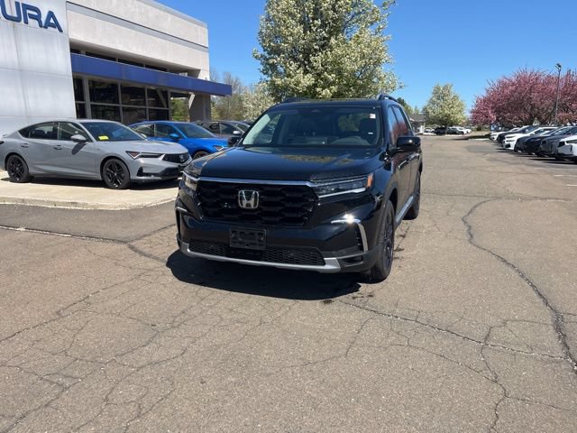 Used 2025 Honda Pilot Touring image 30