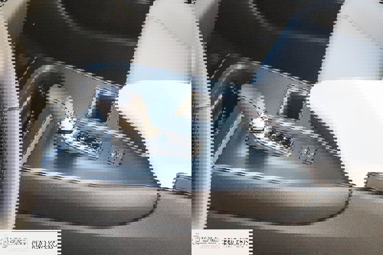 New 2026 Lexus UX 300h FWD image 20