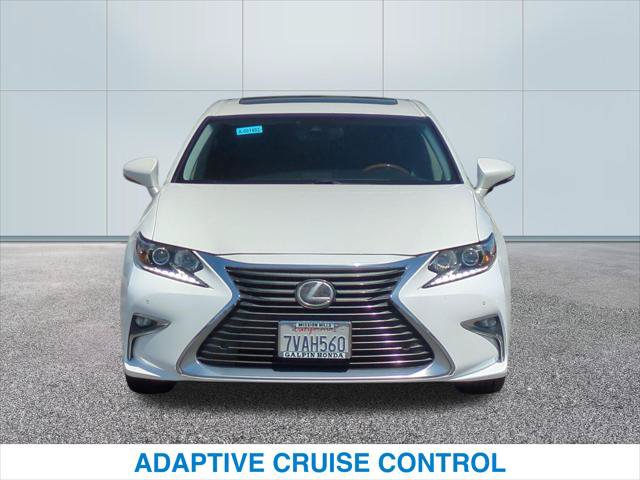Used 2017 Lexus ES 350 w/ Premium Package FWD image 3