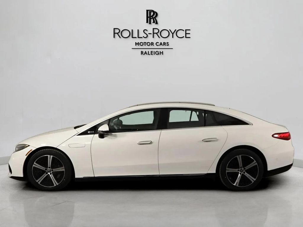 Used 2022 Mercedes-Benz EQS 450+ Sedan image 8
