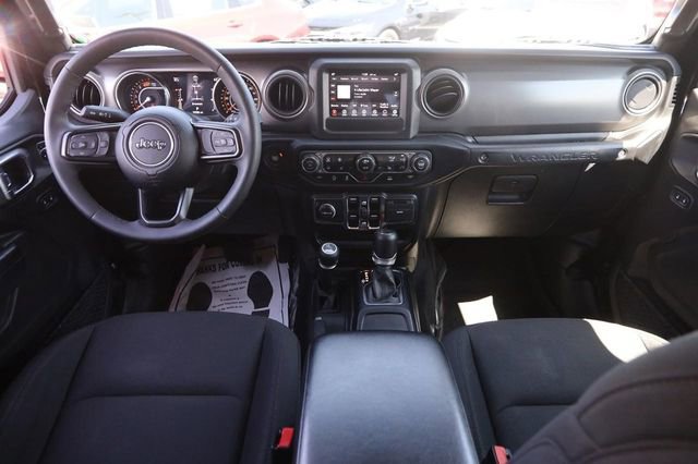 Used 2023 Jeep Wrangler Unlimited Sport AWD/4WD image 21