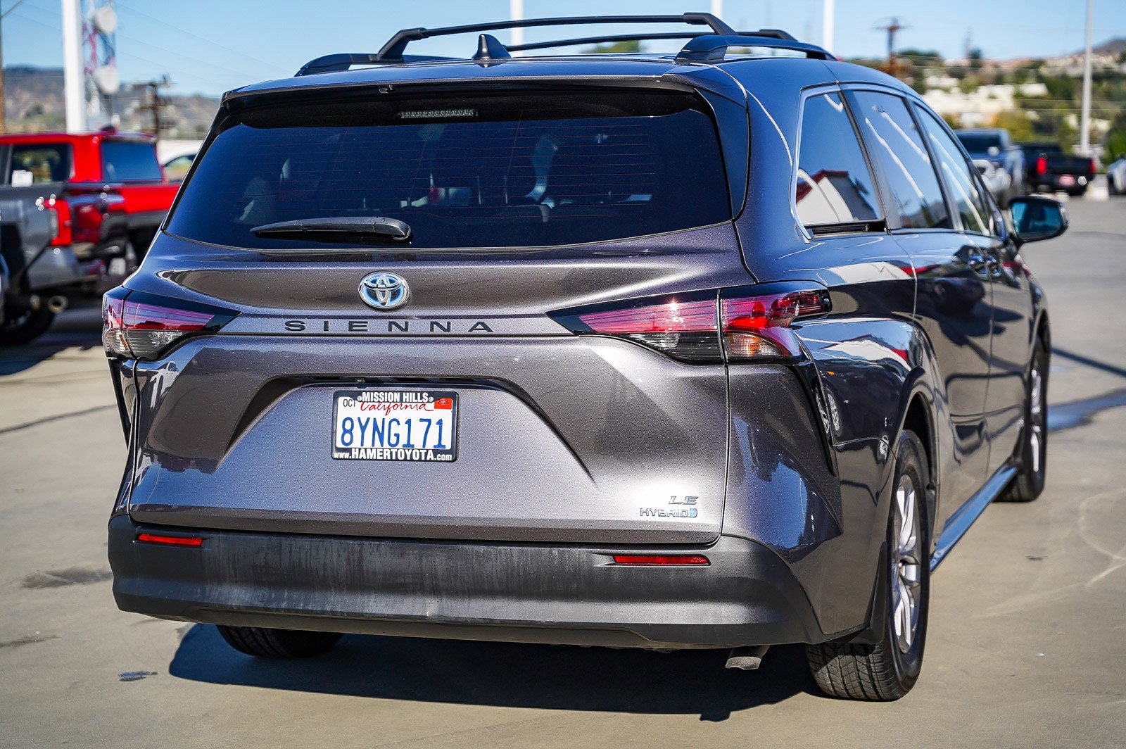 Certified 2021 Toyota Sienna LE image 11