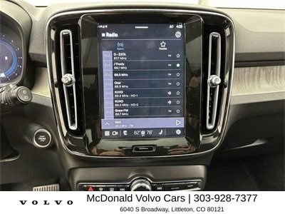New 2025 Volvo XC40 B5 Plus w/ Protection Package Premier AWD/4WD image 13