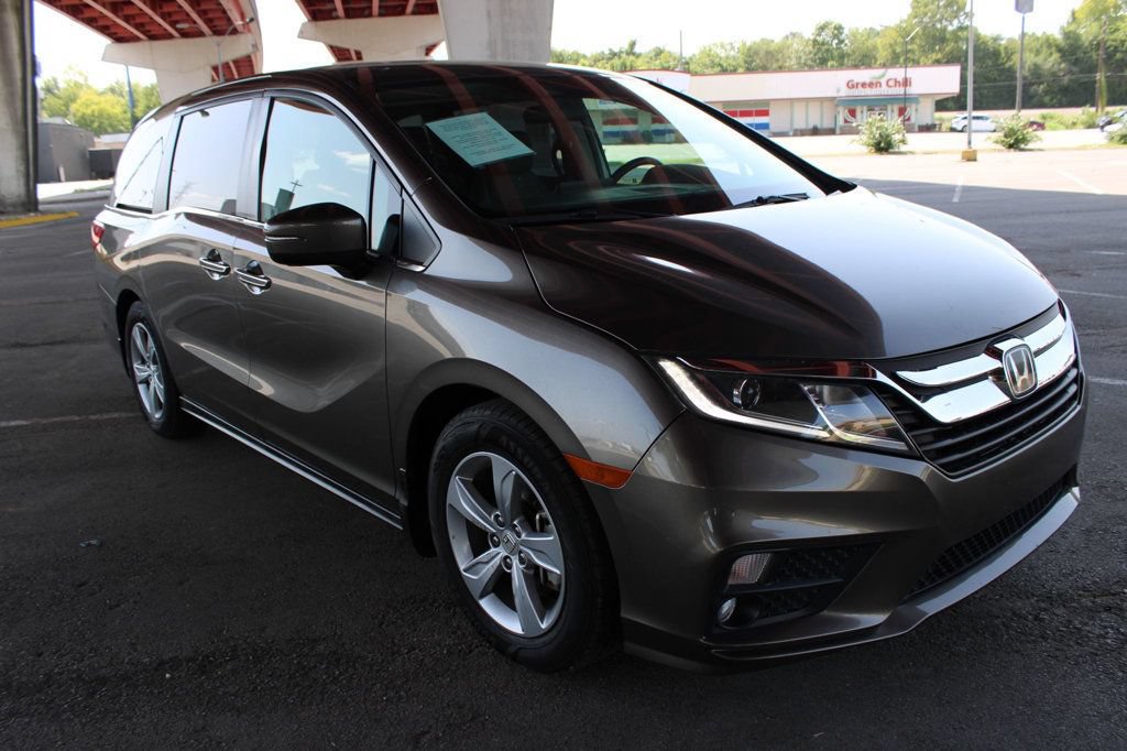 Used 2018 Honda Odyssey EX image 4