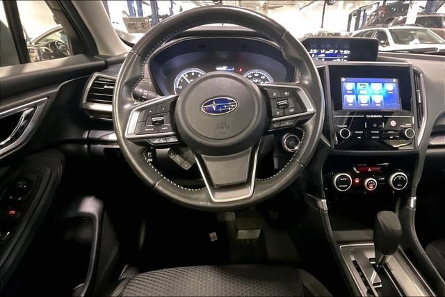 Used 2024 Subaru Forester Premium AWD/4WD image 5