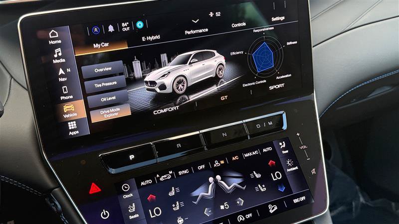Used 2023 Maserati Grecale Modena AWD/4WD image 27