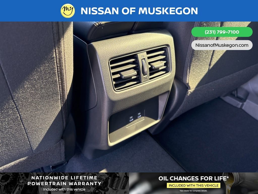 New 2026 Nissan Rogue SV image 25