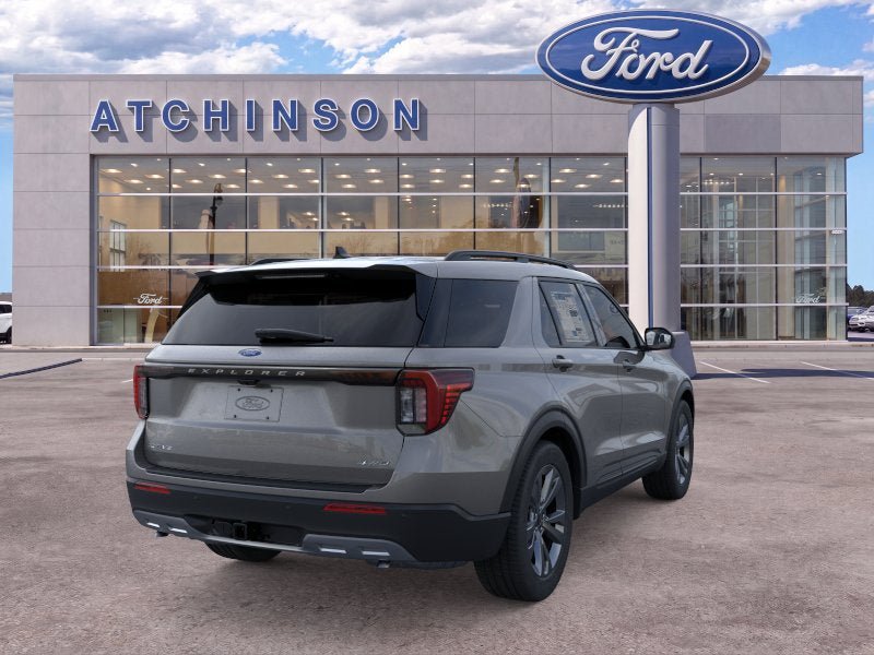 New 2026 Ford Explorer Active w/ Active Comfort Package AWD/4WD image 8