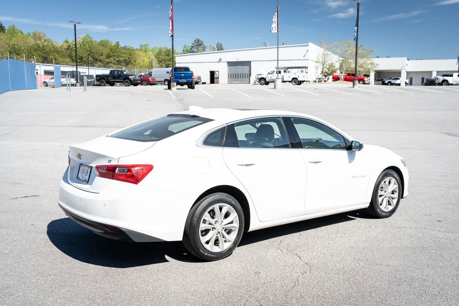 Used 2024 Chevrolet Malibu LT FWD image 10