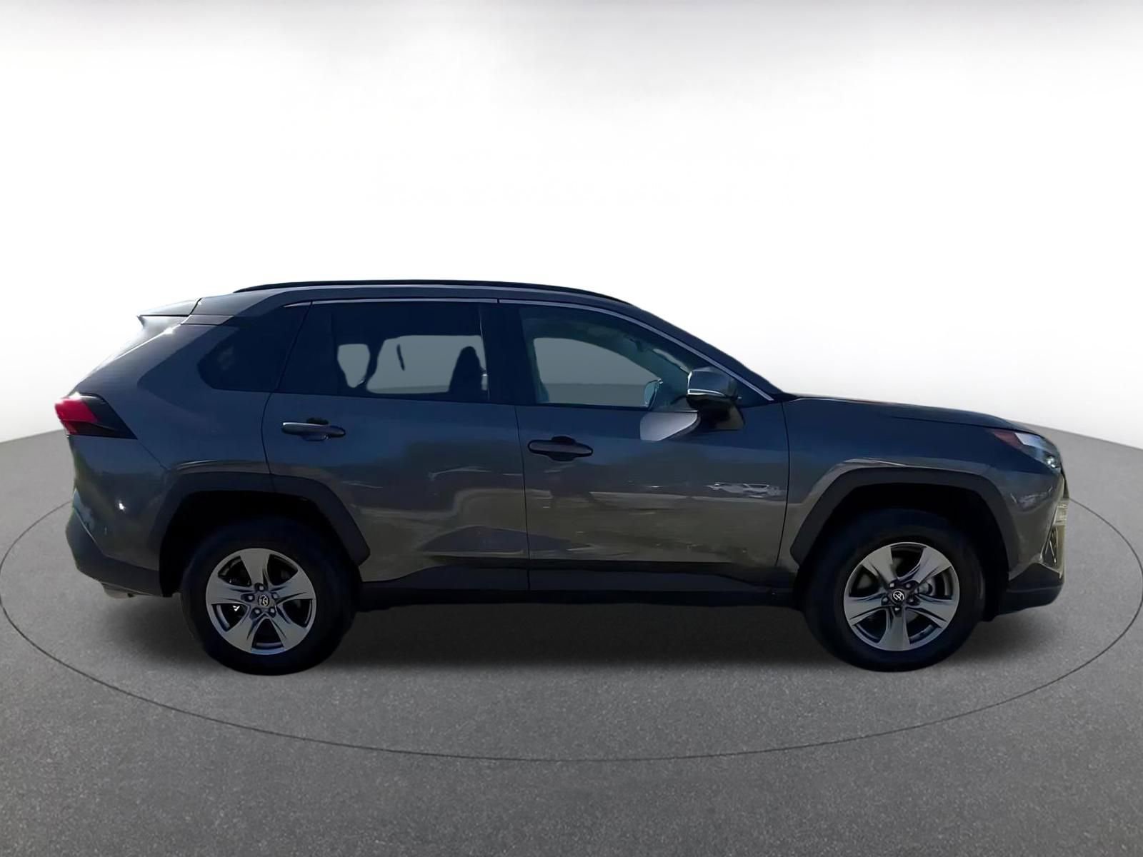 Used 2025 Toyota RAV4 XLE w/ Weather Package FWD image 16