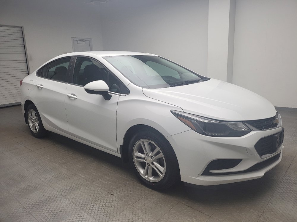 Used 2016 Chevrolet Cruze LT w/ Convenience Package image 11