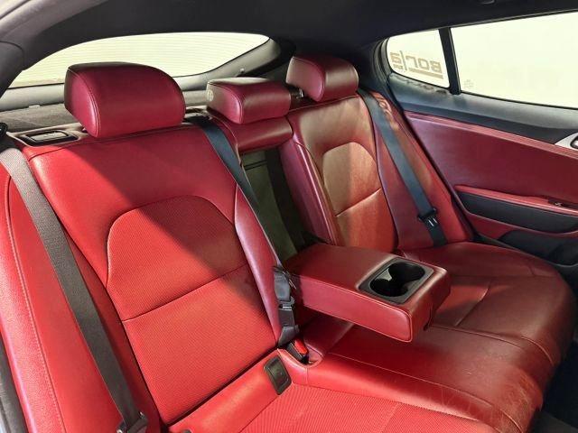 Used 2019 Kia Stinger GT1 image 30