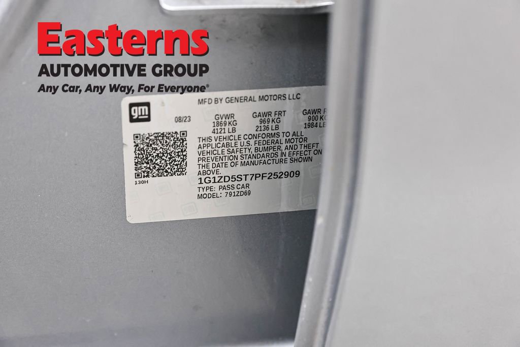 Used 2023 Chevrolet Malibu LT image 35