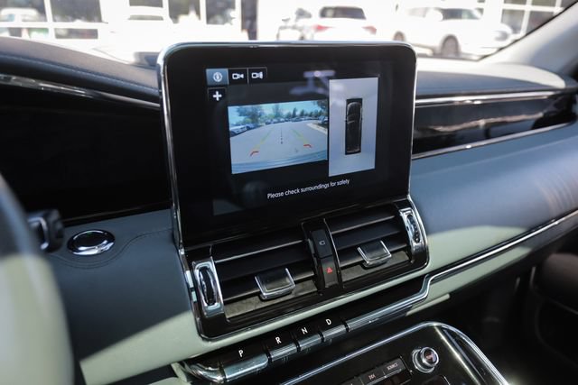 Used 2018 Lincoln Navigator L Select w/ Technology Package AWD/4WD image 42