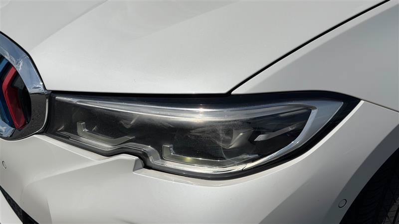 Used 2020 BMW 330i xDrive Sedan w/ M Sport Package AWD/4WD image 12