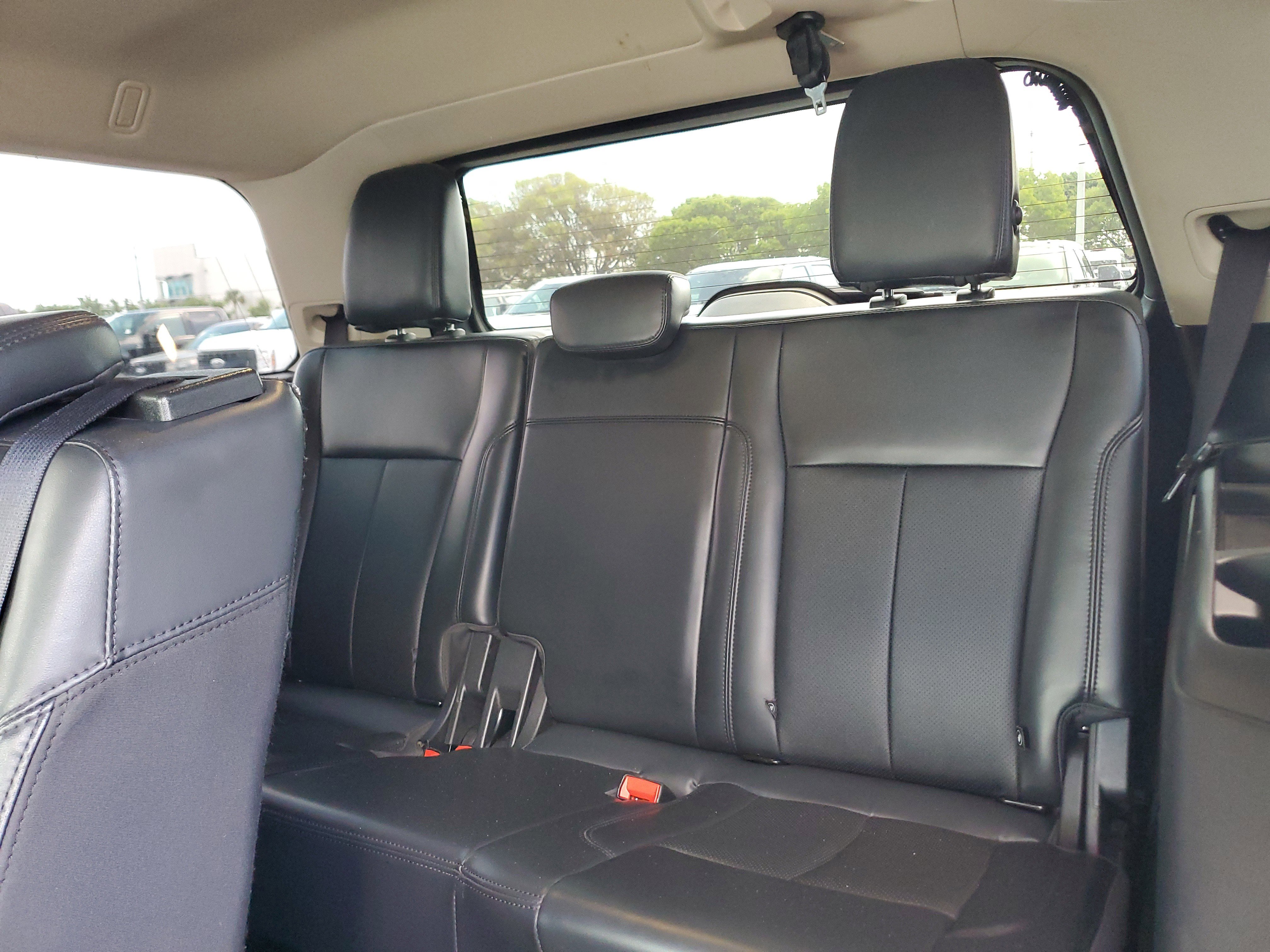 Used 2022 Ford Expedition XLT RWD image 14