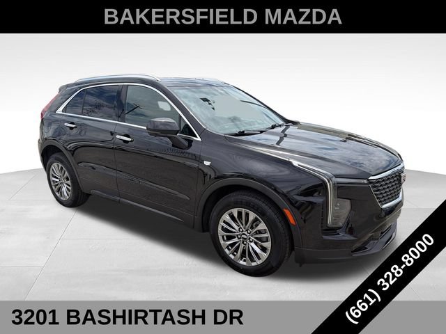 Used 2024 Cadillac XT4 Premium Luxury w/ Active Safety Package FWD image 9