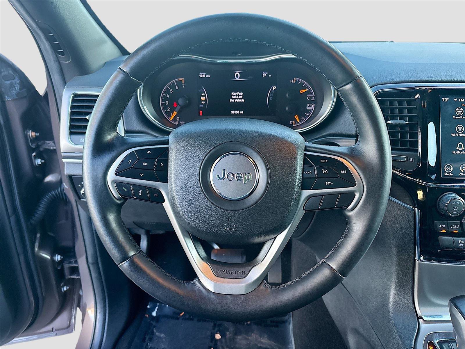 Used 2021 Jeep Grand Cherokee Limited w/ Premium Lighting Group image 12