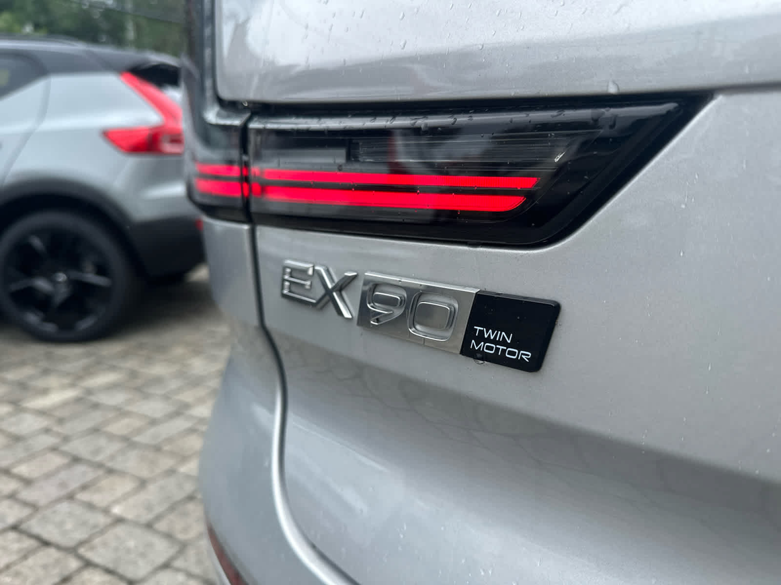 Used 2025 Volvo EX90 Ultra AWD/4WD image 31
