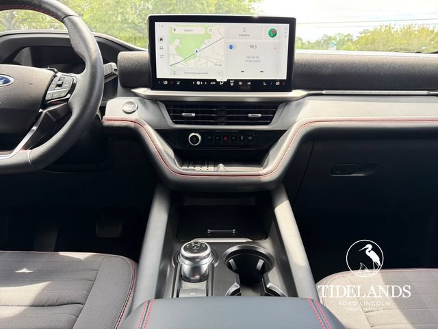 Certified 2025 Ford Explorer ST-Line w/ Premium Package AWD/4WD image 22