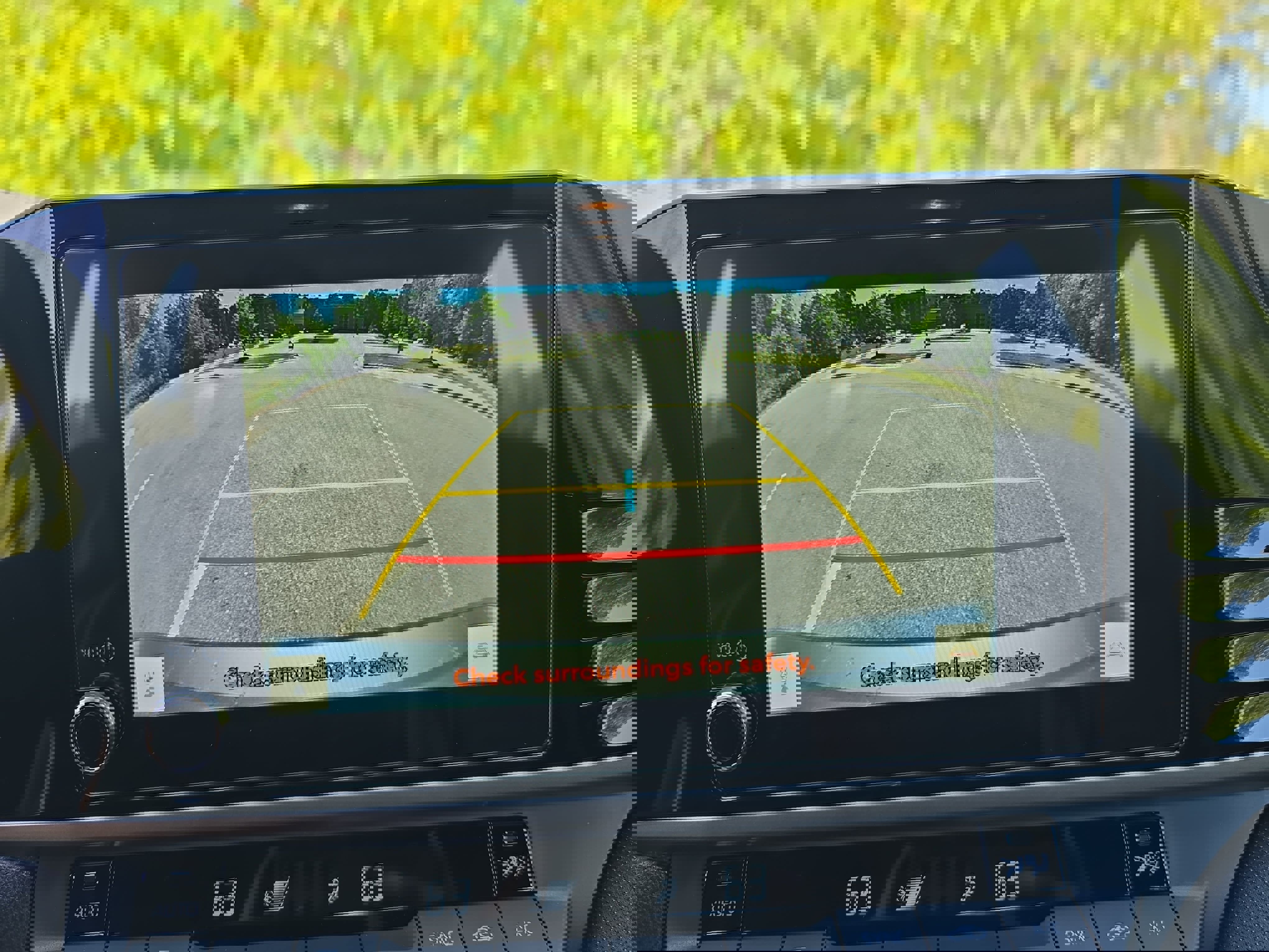 Used 2025 Toyota Camry SE FWD image 25