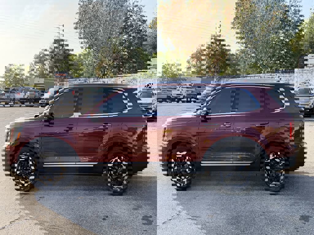 Certified 2024 Kia Telluride S w/ S Sunroof Package image 8