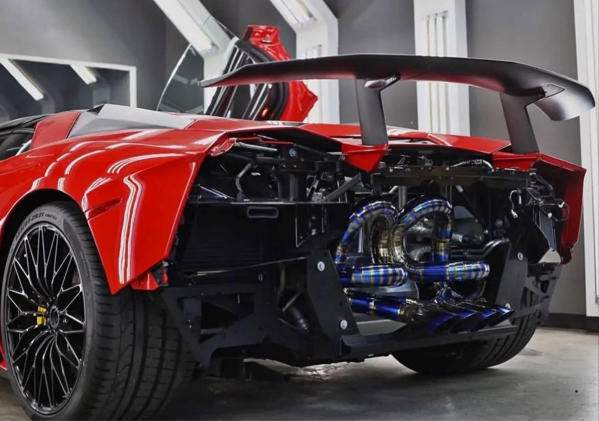 Used 2016 Lamborghini Aventador LP 750-4 Superveloce image 95