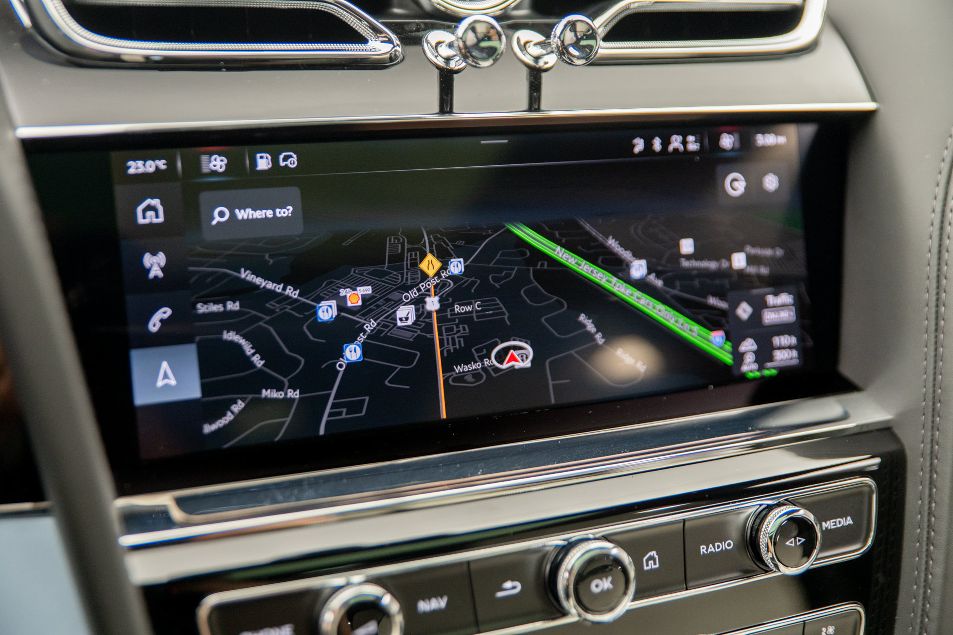 New 2027 Bentley Bentayga AWD/4WD image 23