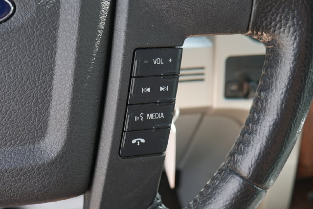 Used 2014 Ford F150 Lariat w/ Equipment Group 502A Luxury AWD/4WD image 19