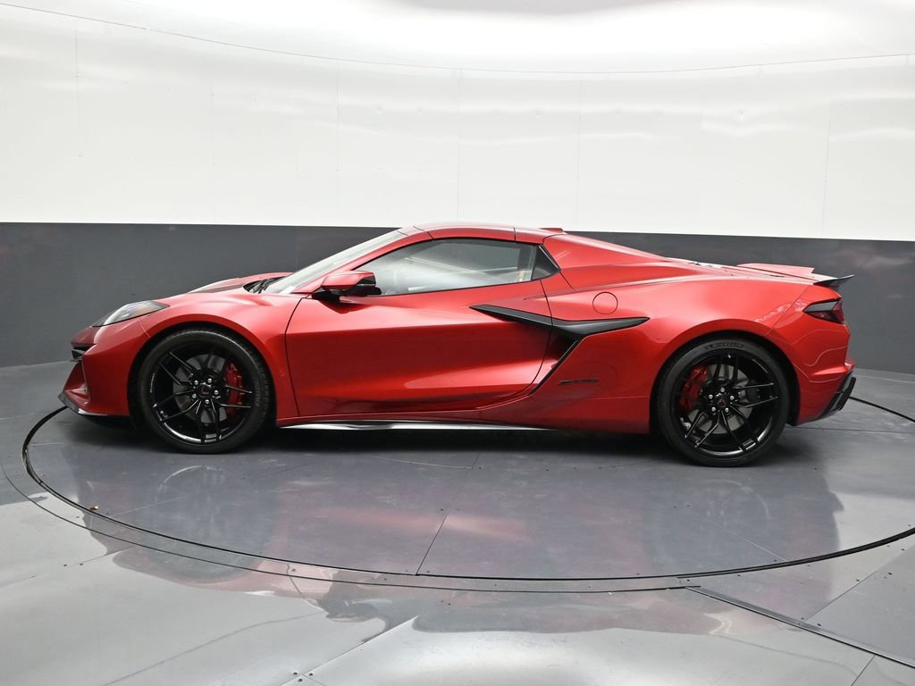 Used 2026 Chevrolet Corvette Z06 image 2
