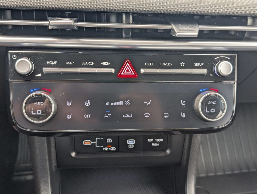 Used 2025 Hyundai Tucson Limited AWD/4WD image 27