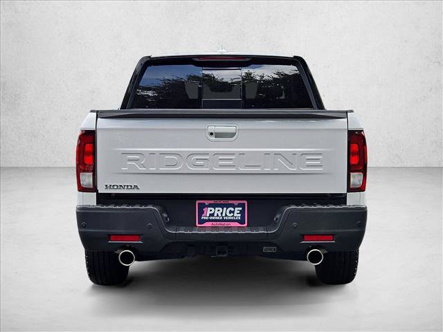 Certified 2025 Honda Ridgeline Black Edition image 6