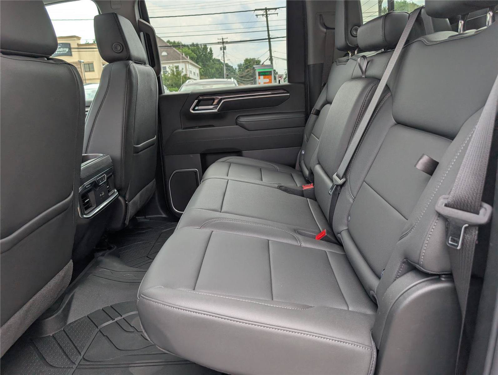 New 2026 Chevrolet Silverado 3500 LTZ w/ LTZ Convenience Package AWD/4WD image 12