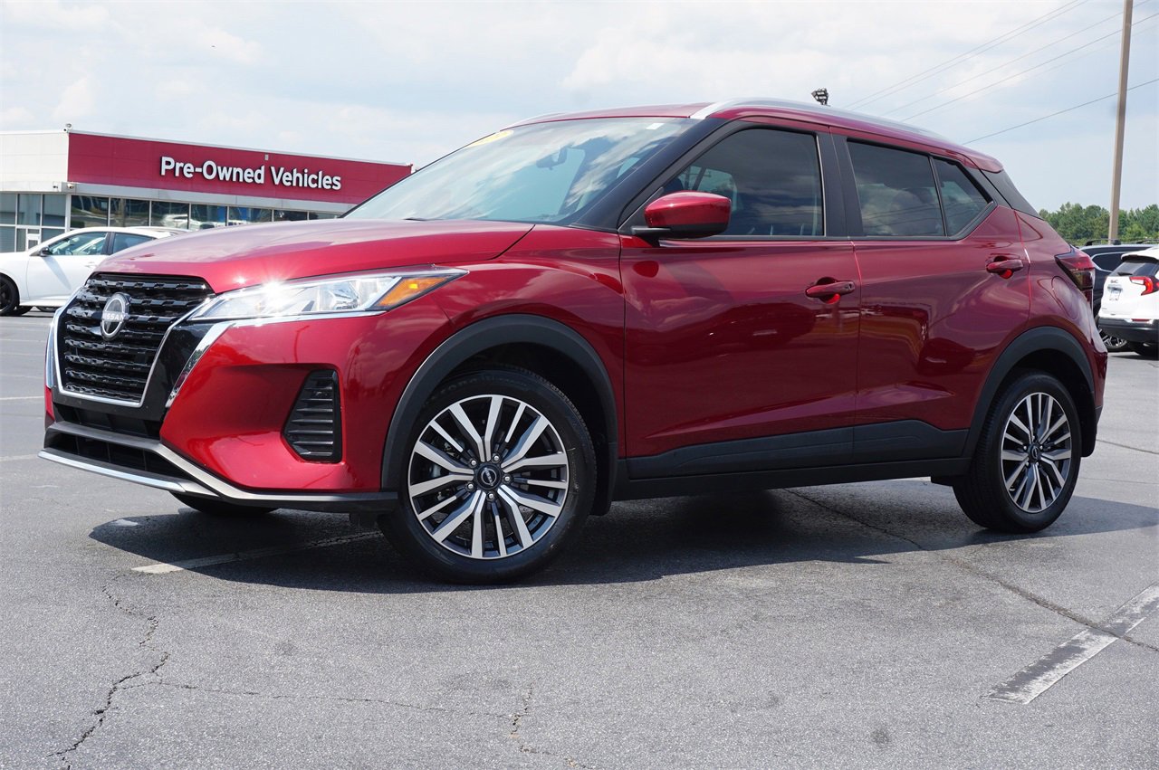 Certified 2023 Nissan Kicks SV