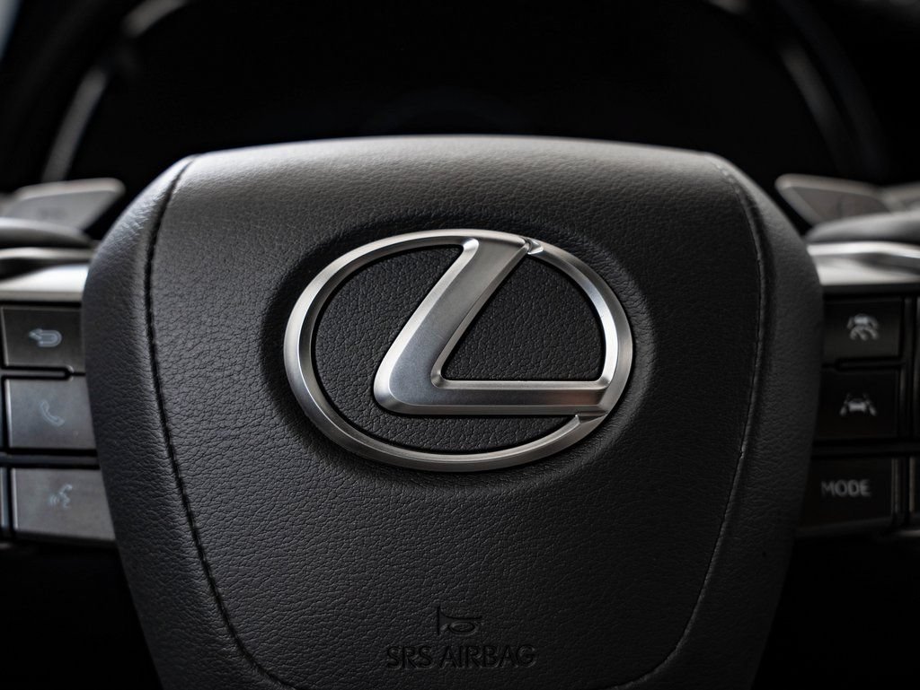 Certified 2023 Lexus RX 350h w/ Cold Area Package AWD/4WD image 30