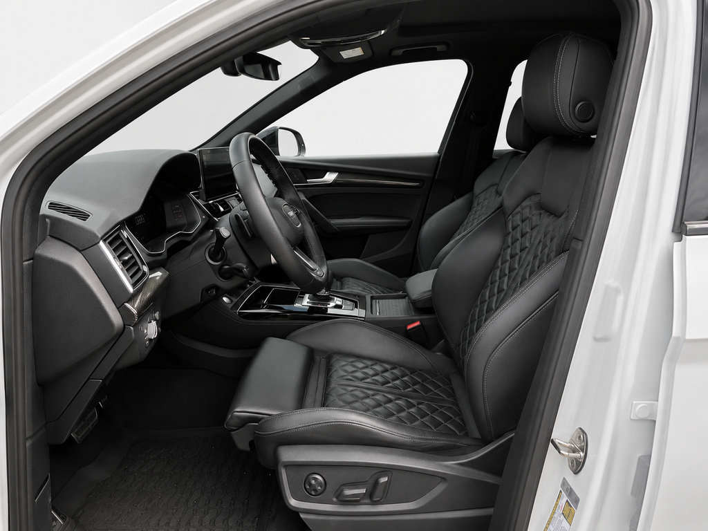 Certified 2023 Audi SQ5 Prestige w/ Prestige Package AWD/4WD image 8