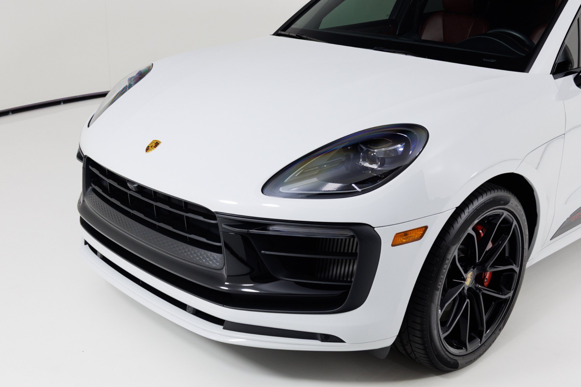 Used 2022 Porsche Macan GTS AWD/4WD image 69