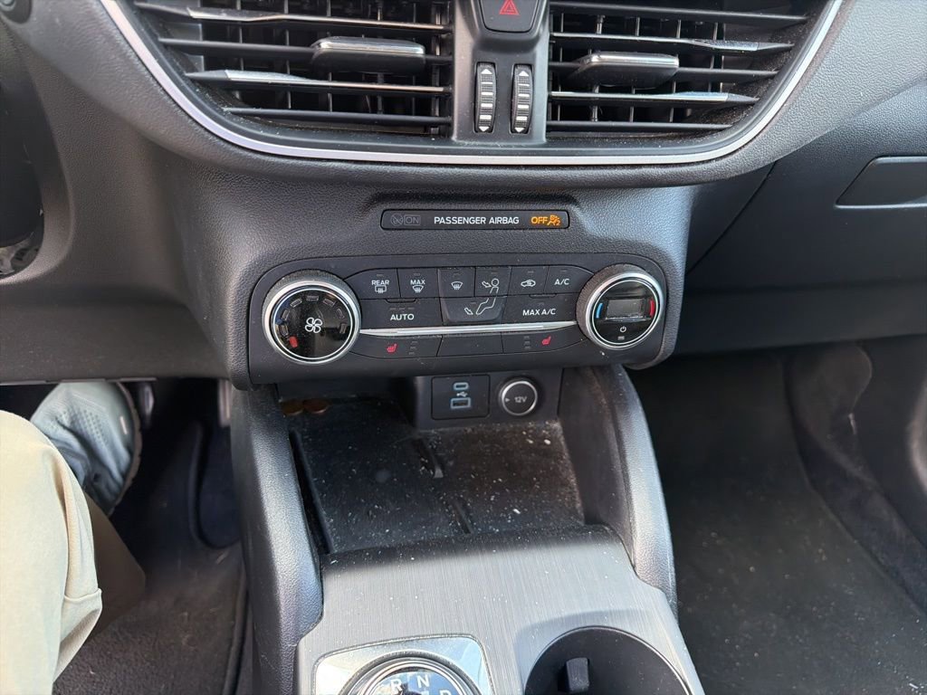 Used 2020 Ford Escape SE Sport FWD image 22