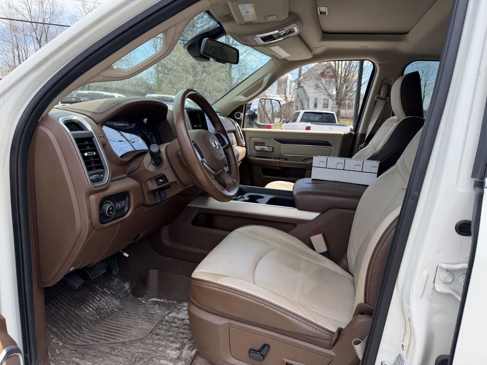 Used 2020 RAM 2500 Laramie AWD/4WD image 11