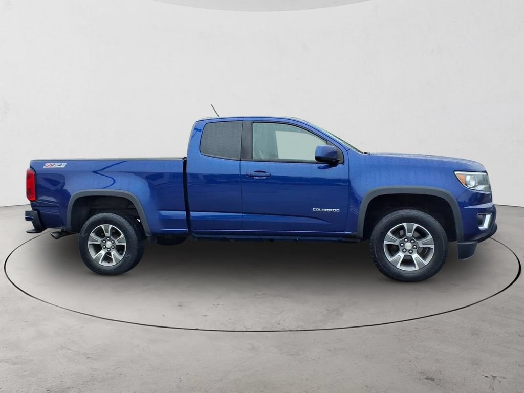 Used 2017 Chevrolet Colorado Z71 AWD/4WD image 4